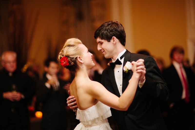 11 of Our All Time Favorite First Dance Photos