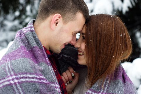 Amazing Winter Engagement Photos
